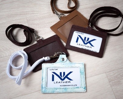 5_IDcardholder.jpg