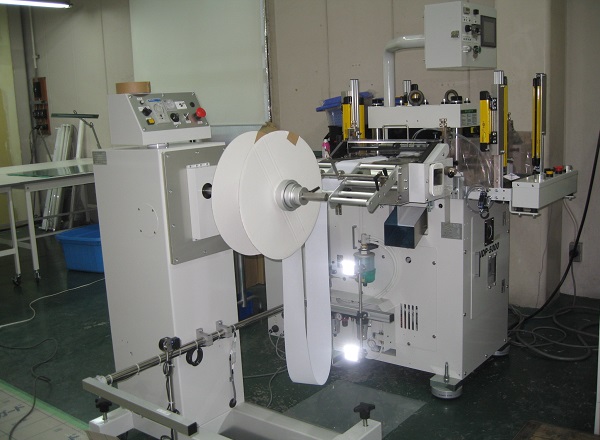 Automatic half cut punching machine